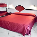 Otel Aquamarina 3*