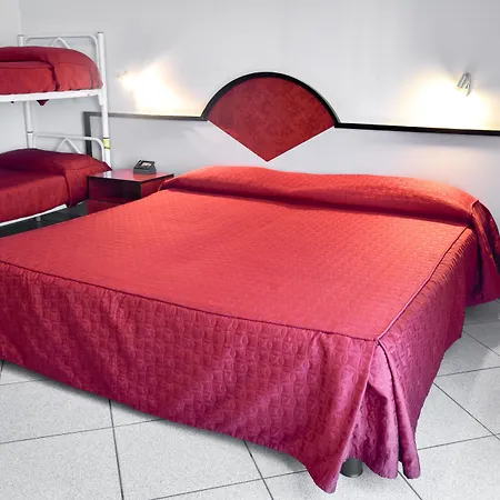 Hotell Aquamarina 3*