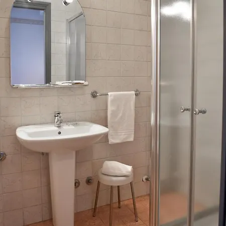 Hotel Aquamarina 3*